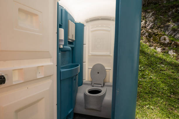 Best Luxury portable toilet rental  in Fort Deposit, AL
